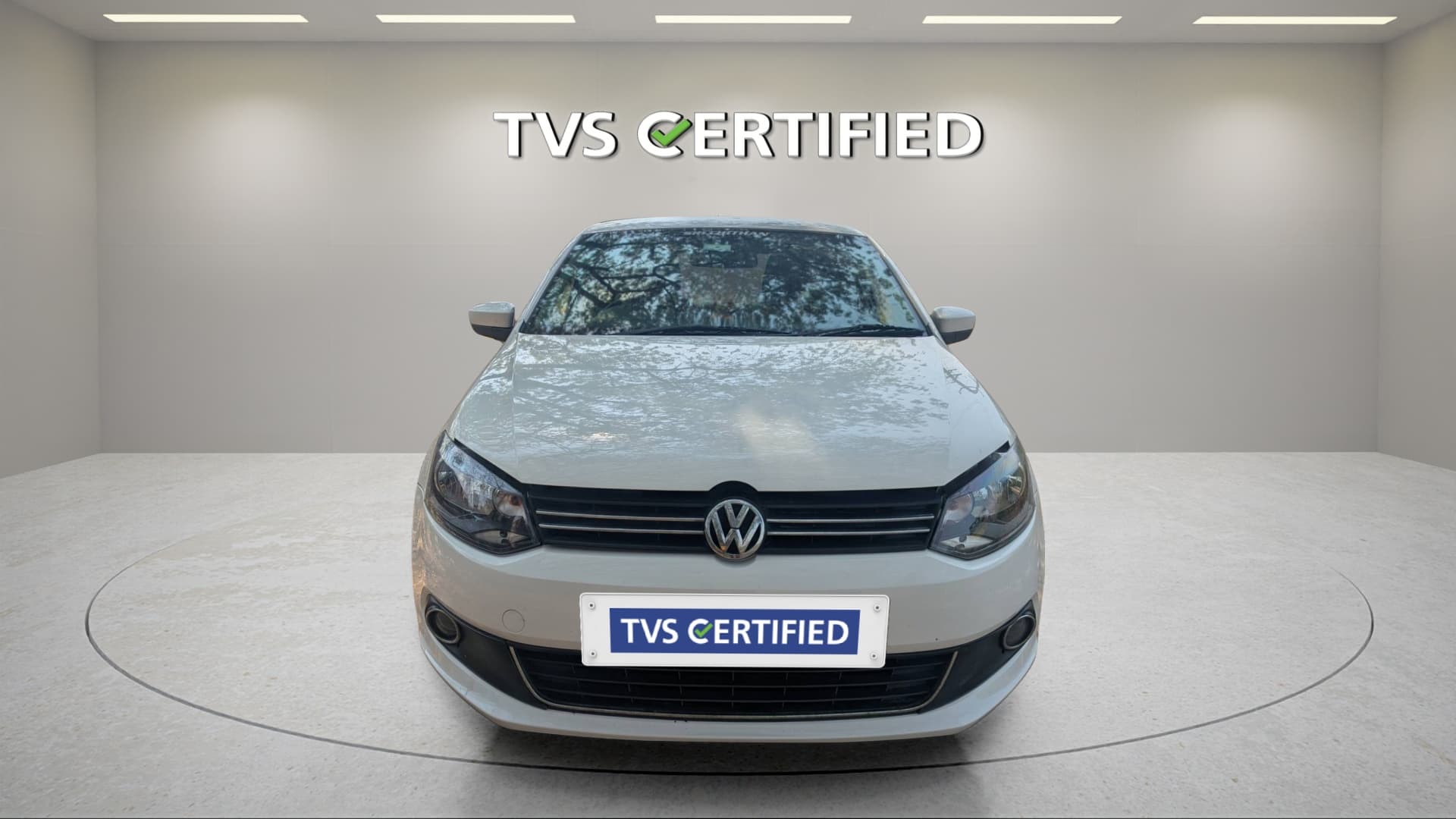 VOLKSWAGEN VENTO 1.6 AT HIGHLINE